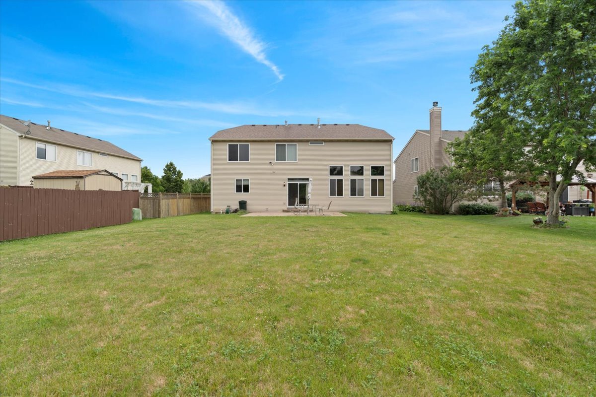 13181 W Newcastle Lane, Beach Park, IL 60083