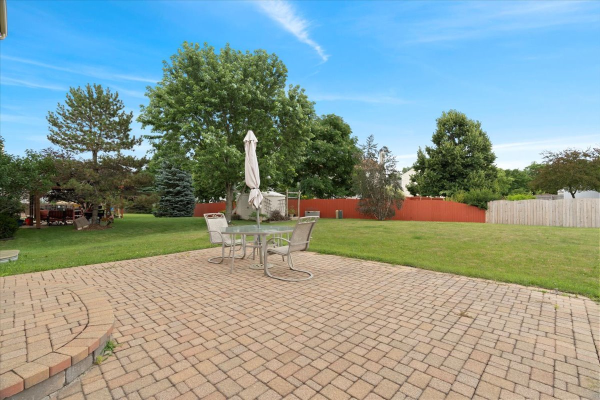 13181 W Newcastle Lane, Beach Park, IL 60083