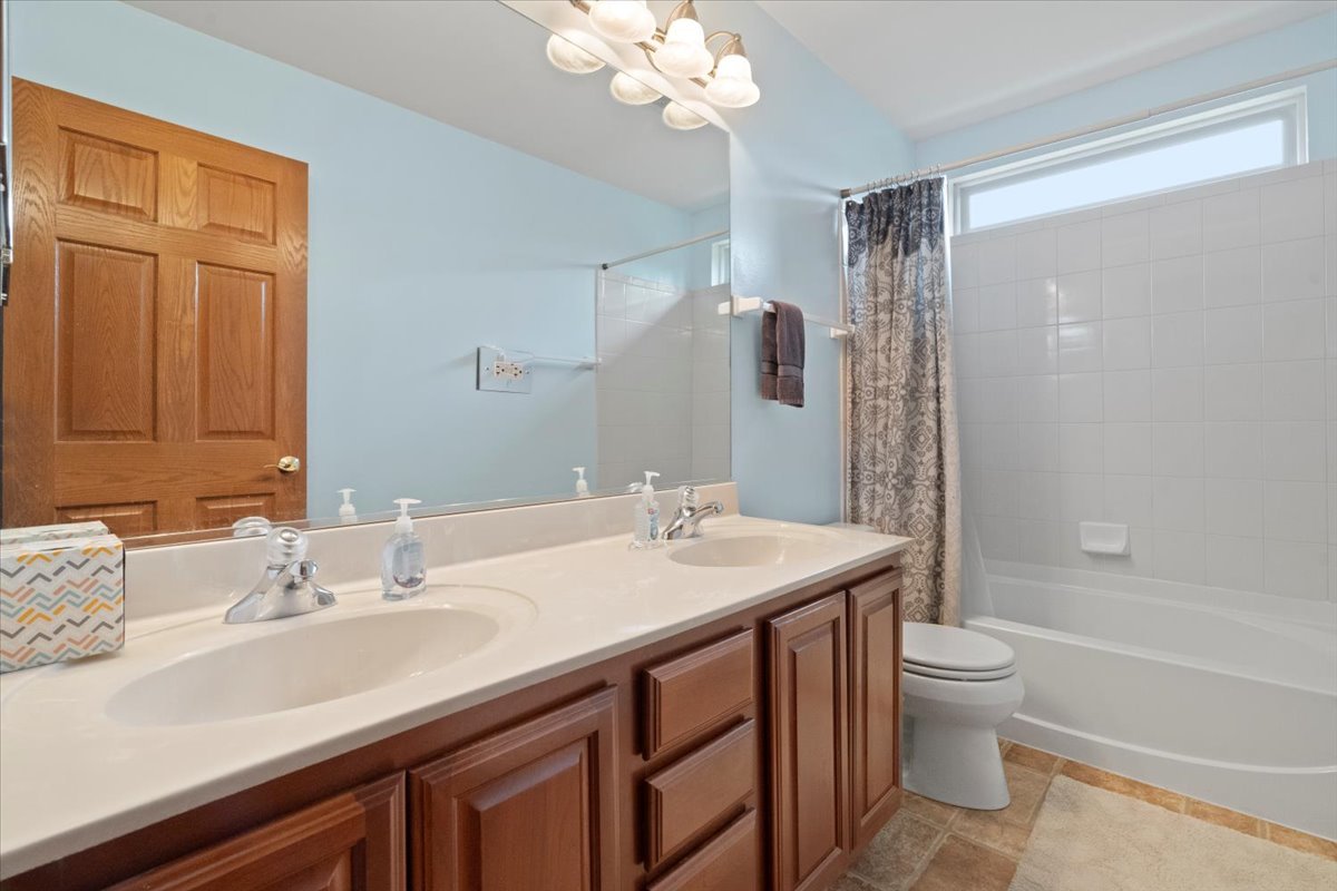 13181 W Newcastle Lane, Beach Park, IL 60083