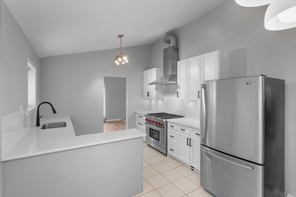608 Lavergne Avenue, Wilmette, IL 60091