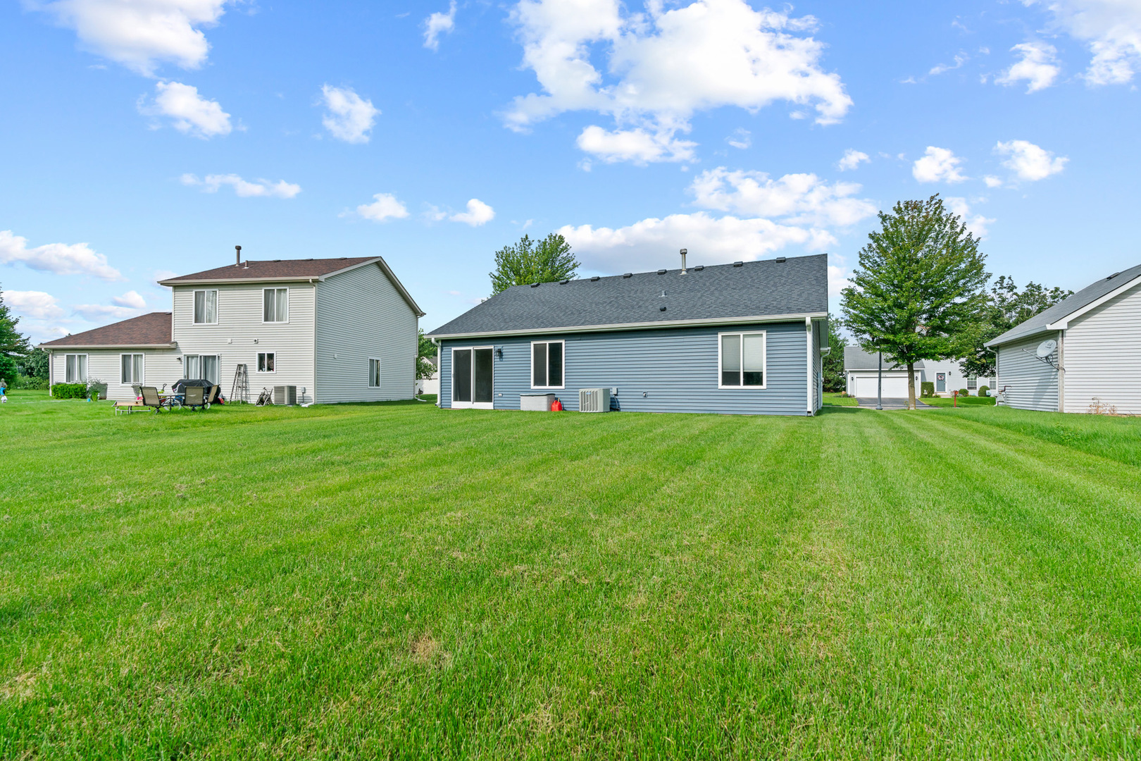 233 Sierra Trail, Romeoville, IL 60446