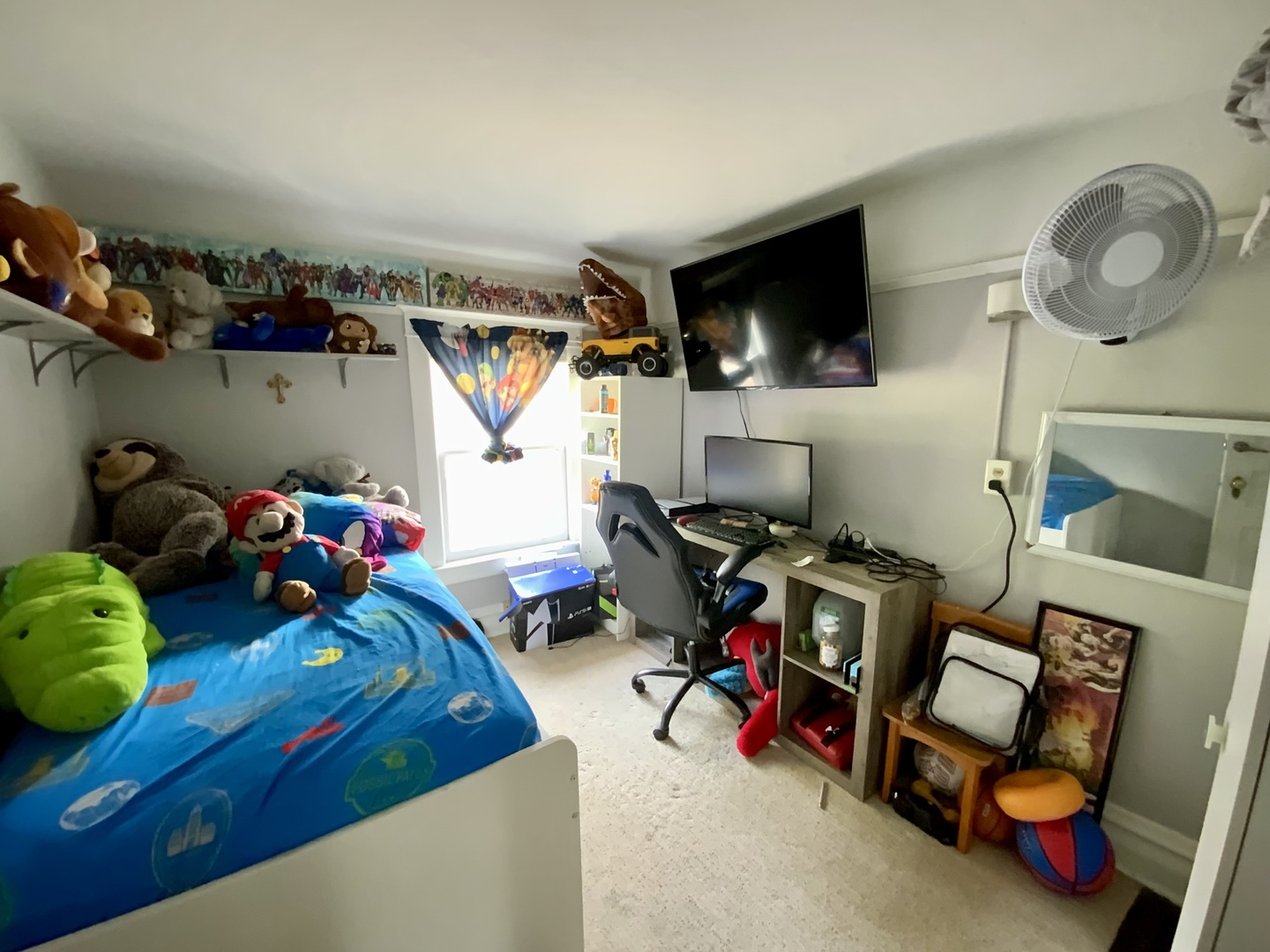 554 S Mcalister Avenue, Waukegan, IL 60085