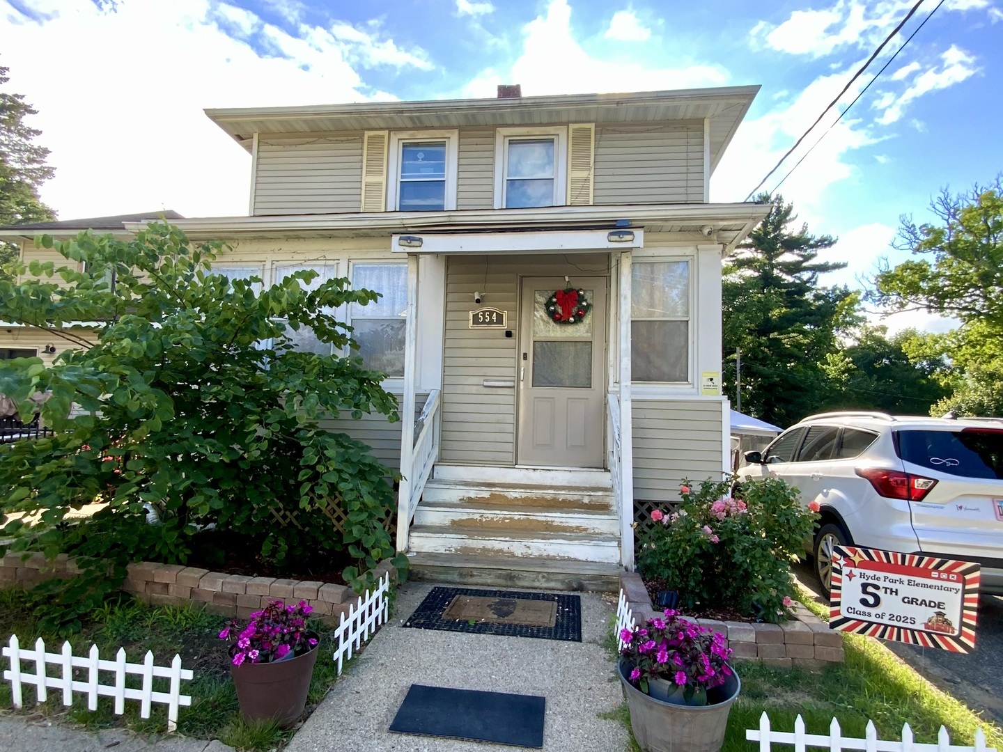 554 S Mcalister Avenue, Waukegan, IL 60085