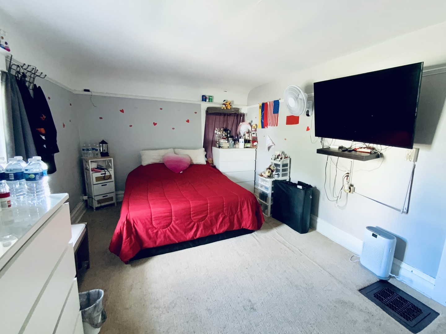 554 S Mcalister Avenue, Waukegan, IL 60085