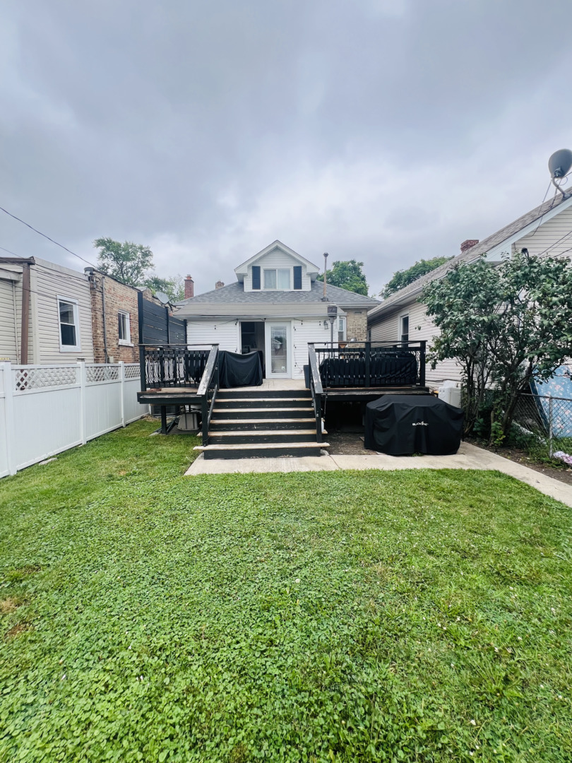 1306 Elmwood Avenue, Berwyn, IL 60402