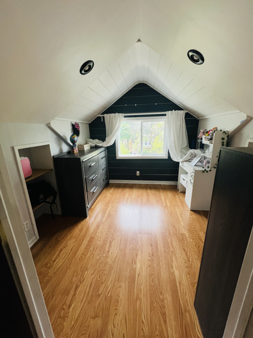 1306 Elmwood Avenue, Berwyn, IL 60402