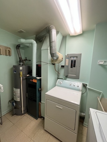 11277 S Roberts Road #G, Palos Hills, IL 60465