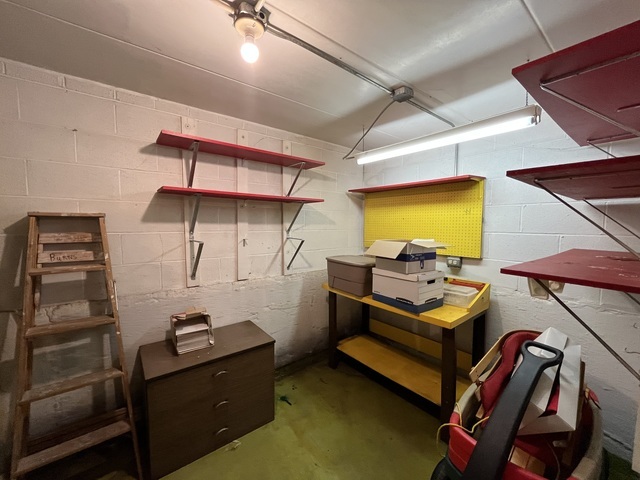 11277 S Roberts Road #G, Palos Hills, IL 60465