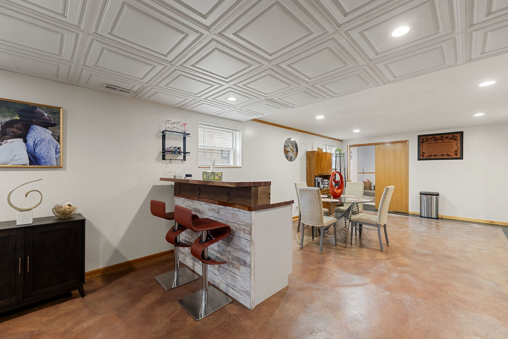 4613 Madison Avenue, Brookfield, IL 60513