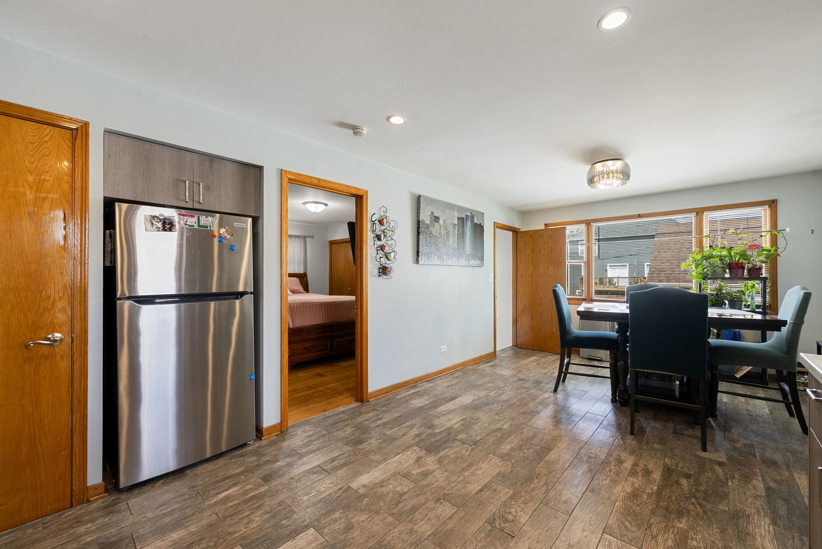 4613 Madison Avenue, Brookfield, IL 60513