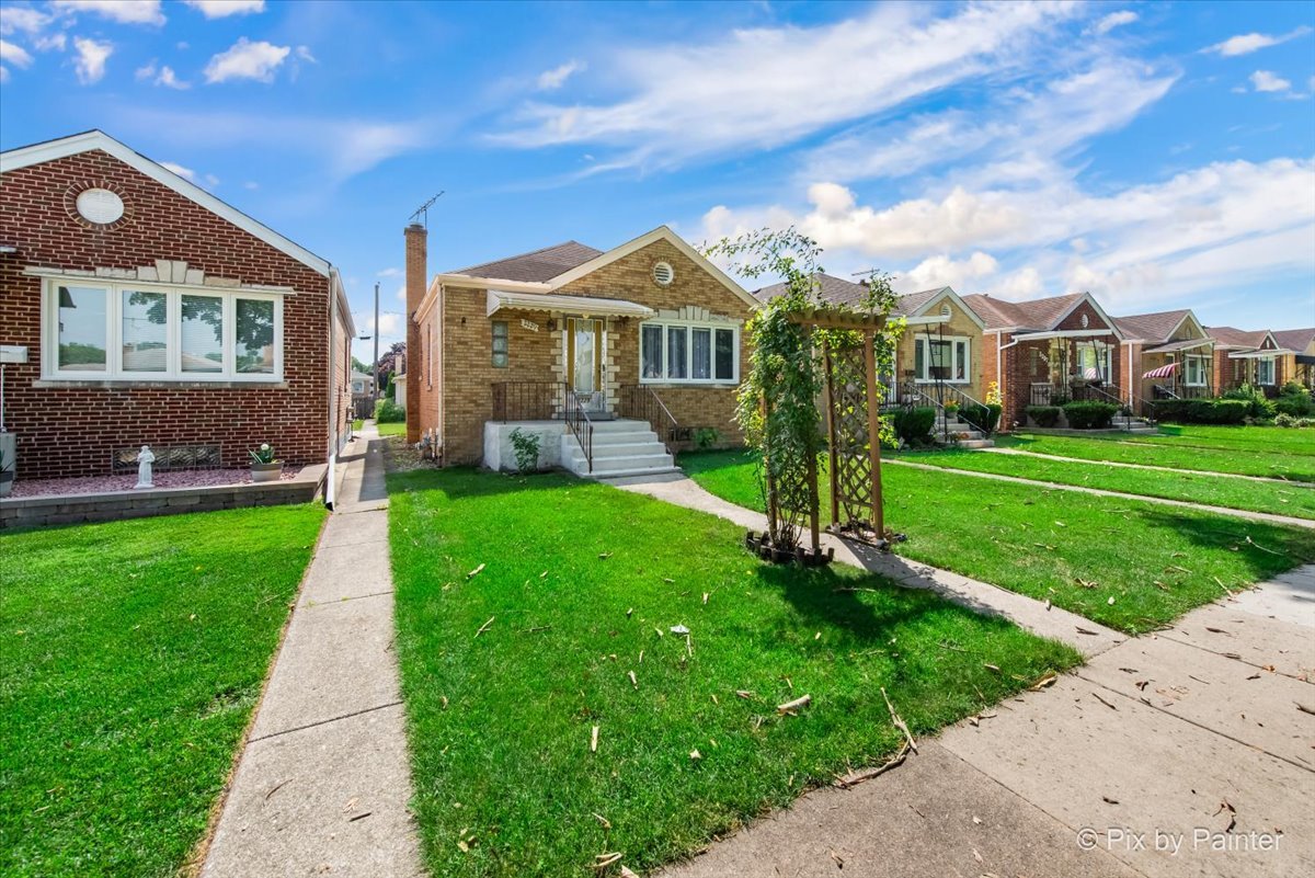 2229 Westover Avenue, North Riverside, IL 60546
