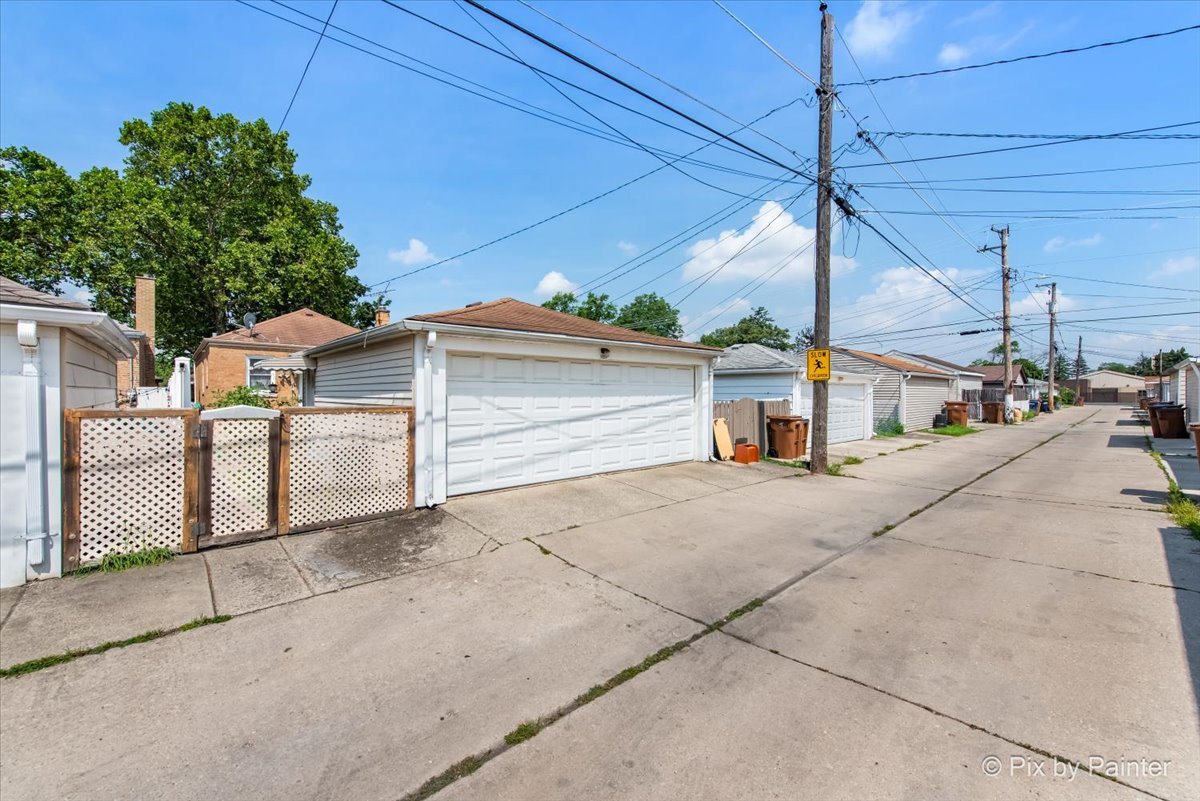2229 Westover Avenue, North Riverside, IL 60546