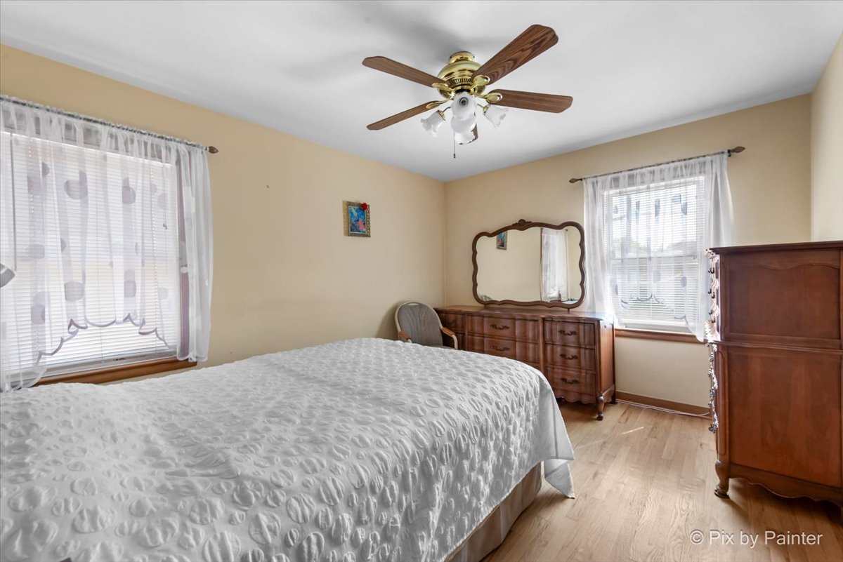 2229 Westover Avenue, North Riverside, IL 60546