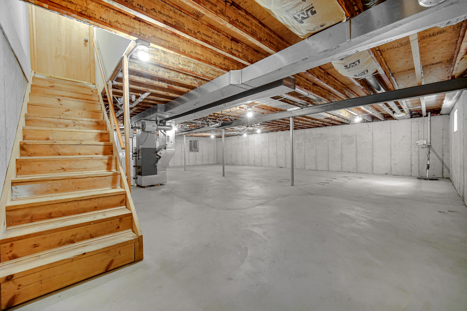 13 Sunset Court, Steger, IL 60475