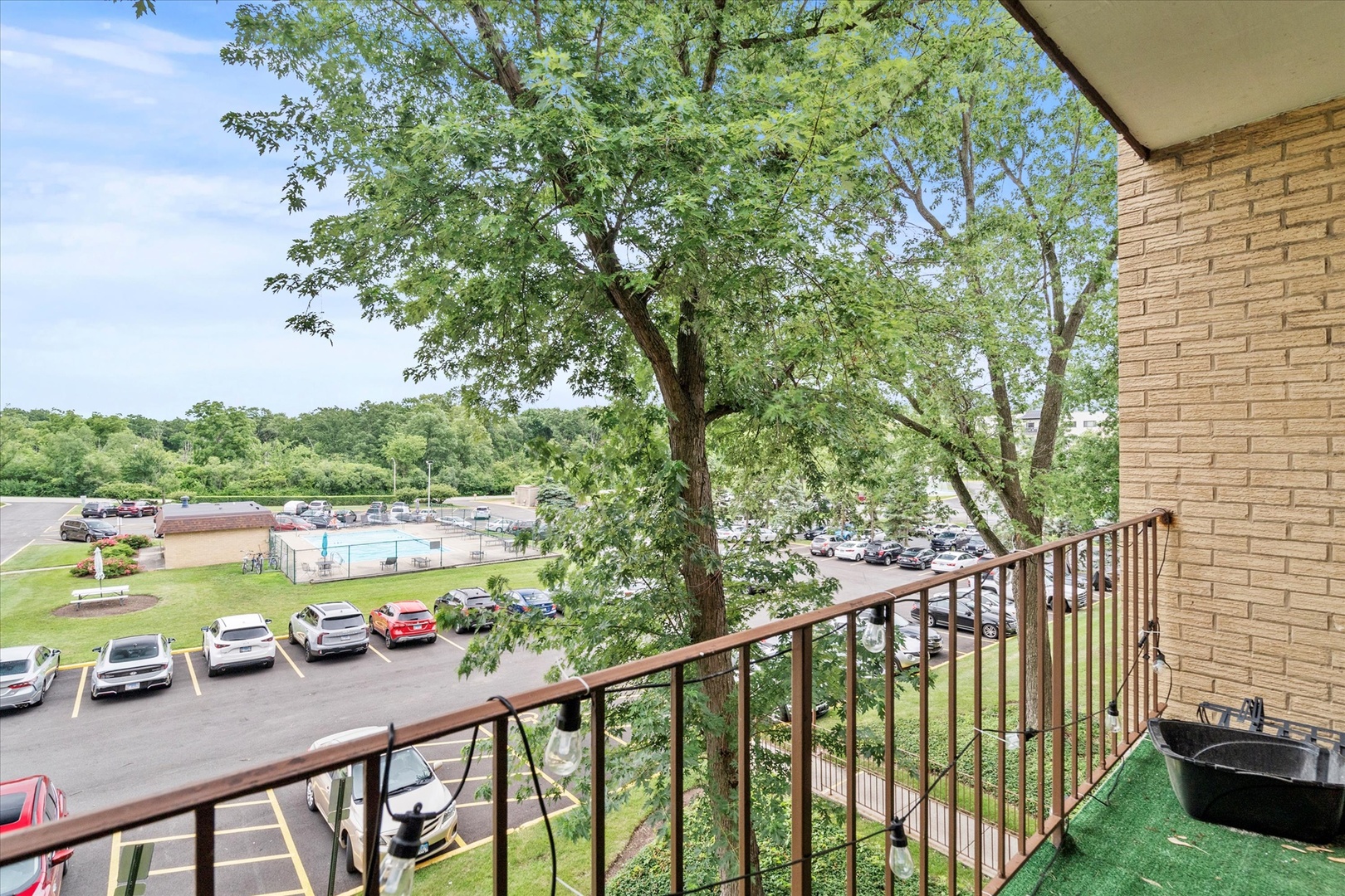 6670 S BRAINARD Avenue #303, Countryside, IL 60525
