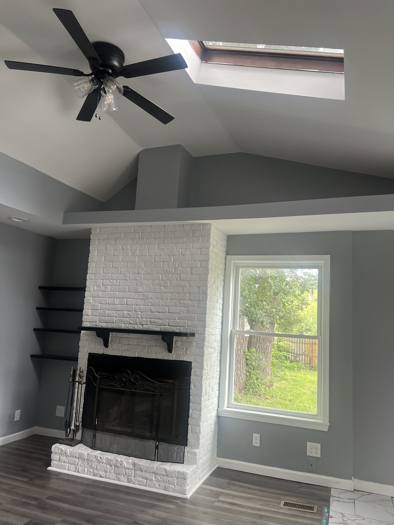 804 Richards Street, Joliet, IL 60433