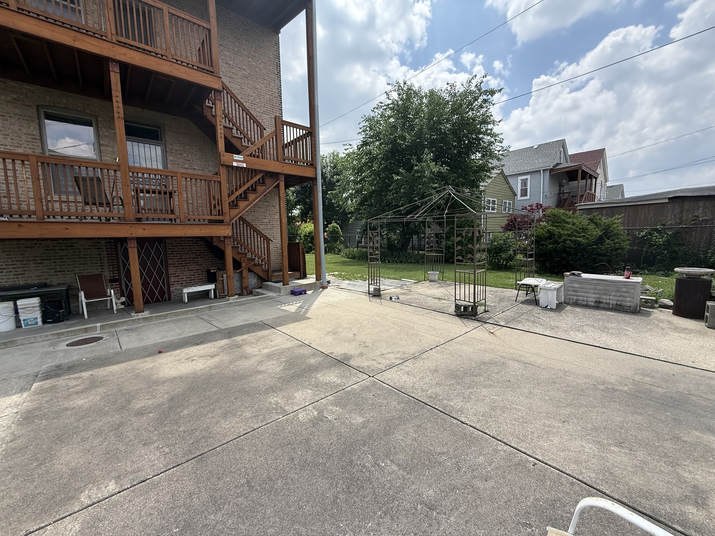 3842 S Archer Avenue, Chicago, IL 60632