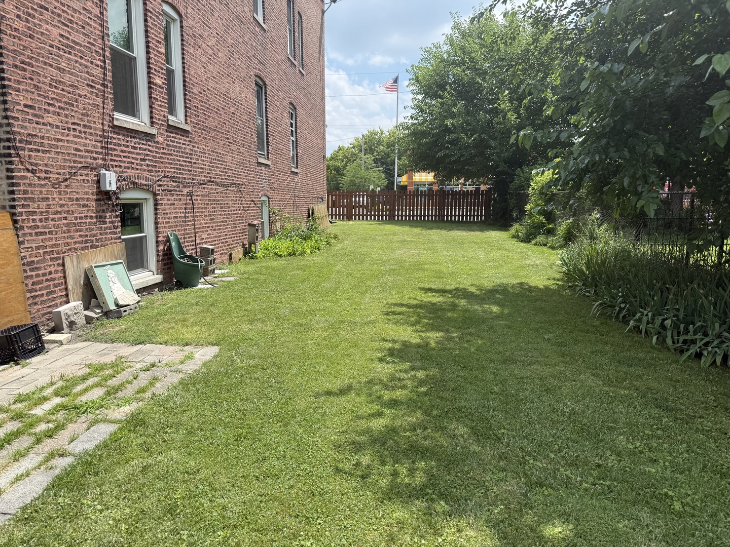 3842 S Archer Avenue, Chicago, IL 60632