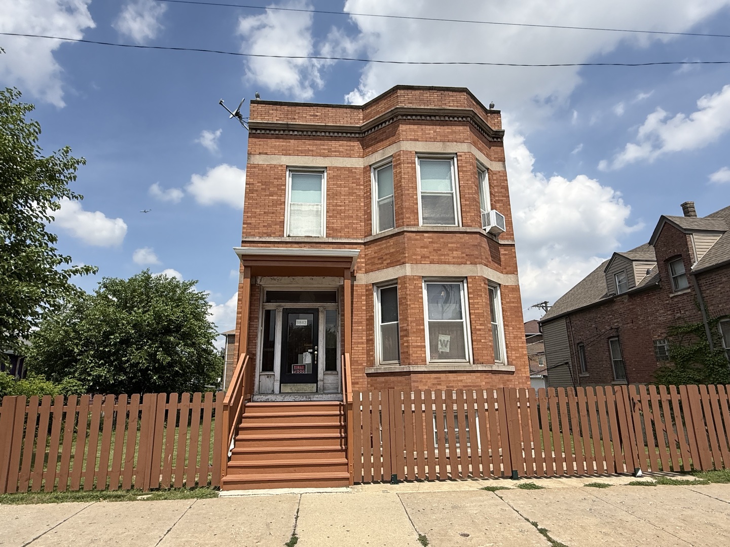 3842 S Archer Avenue, Chicago, IL 60632
