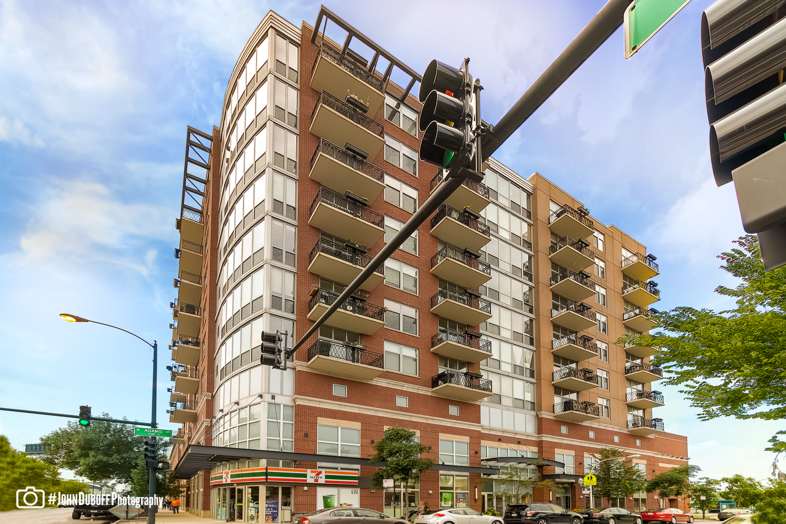 1201 W Adams Street #809, Chicago, IL 60607