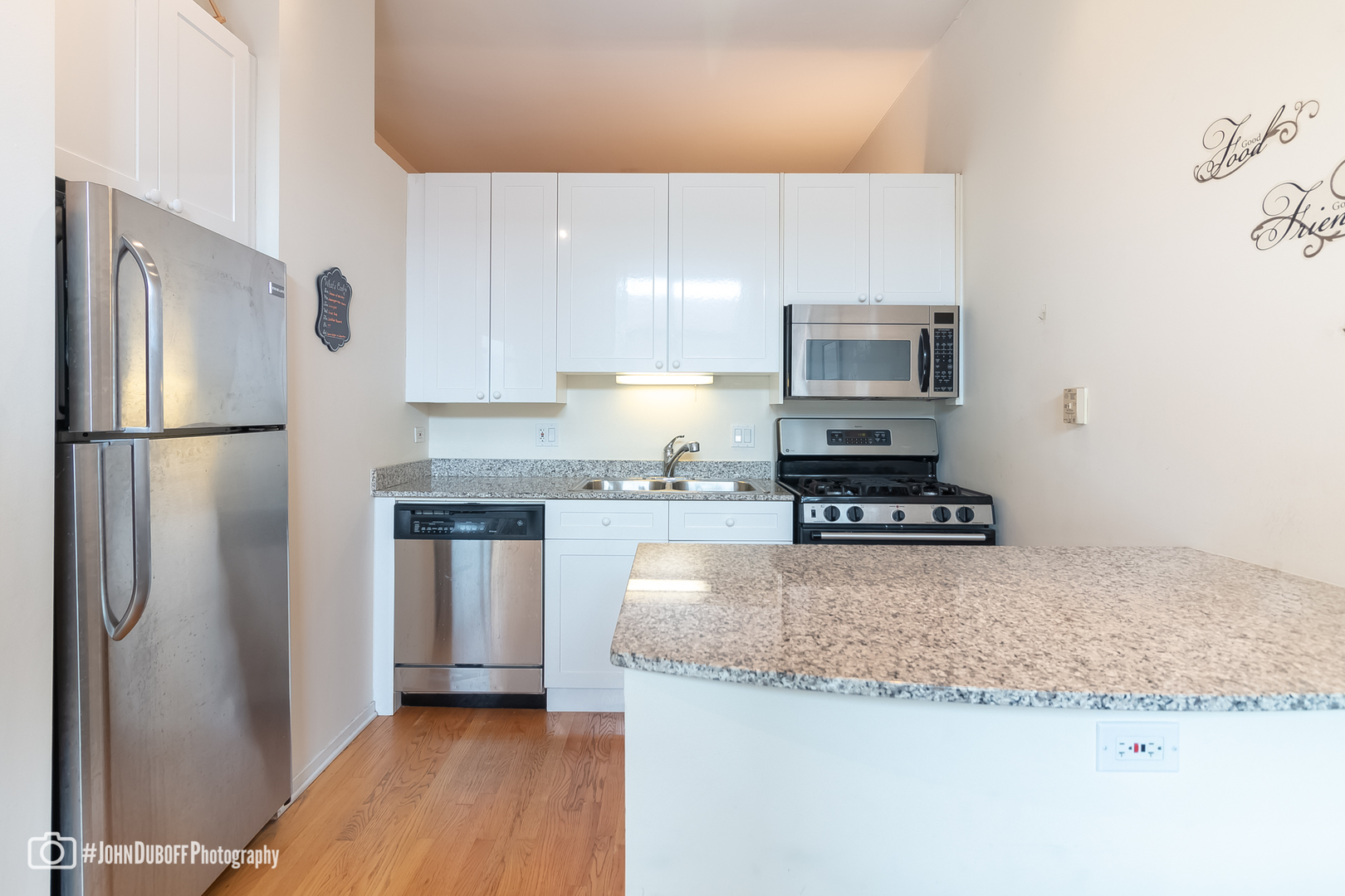 1201 W Adams Street #809, Chicago, IL 60607