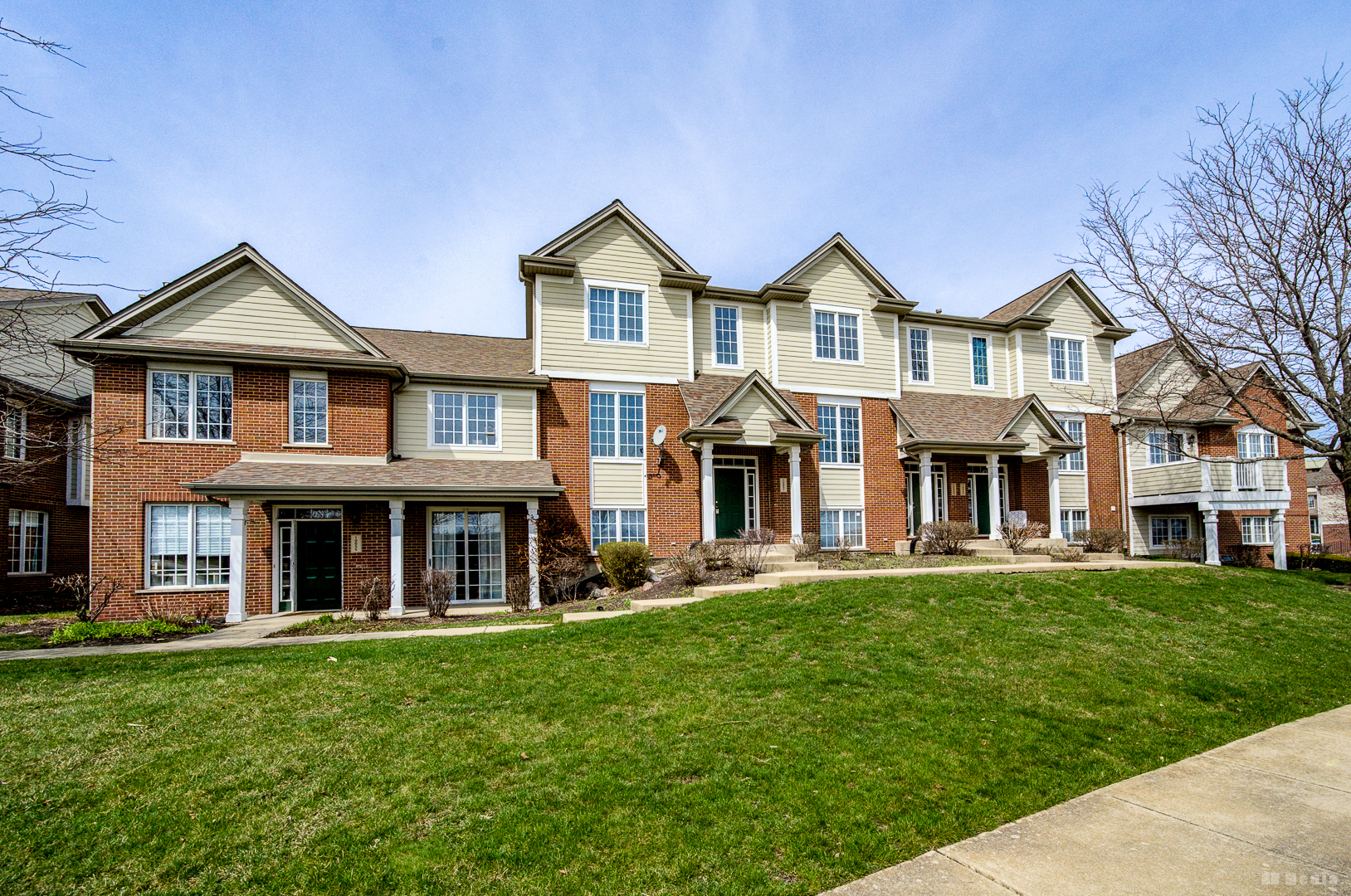 10651 GABRIELLE Lane, Orland Park, IL 60462