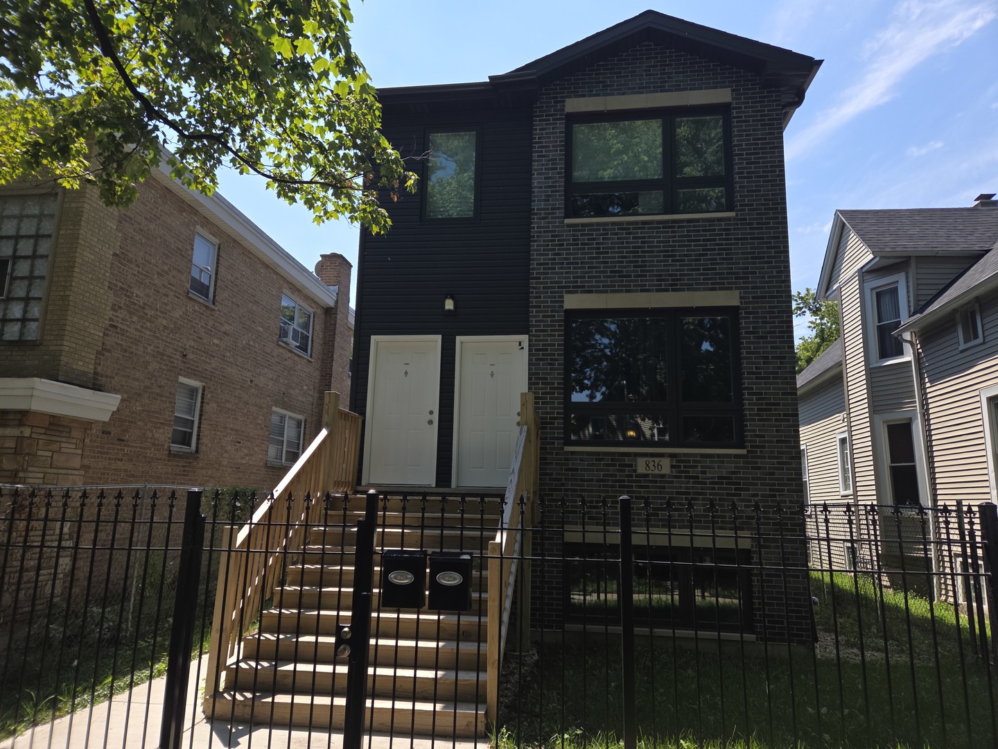 836 N Parkside Avenue, Chicago, IL 60651