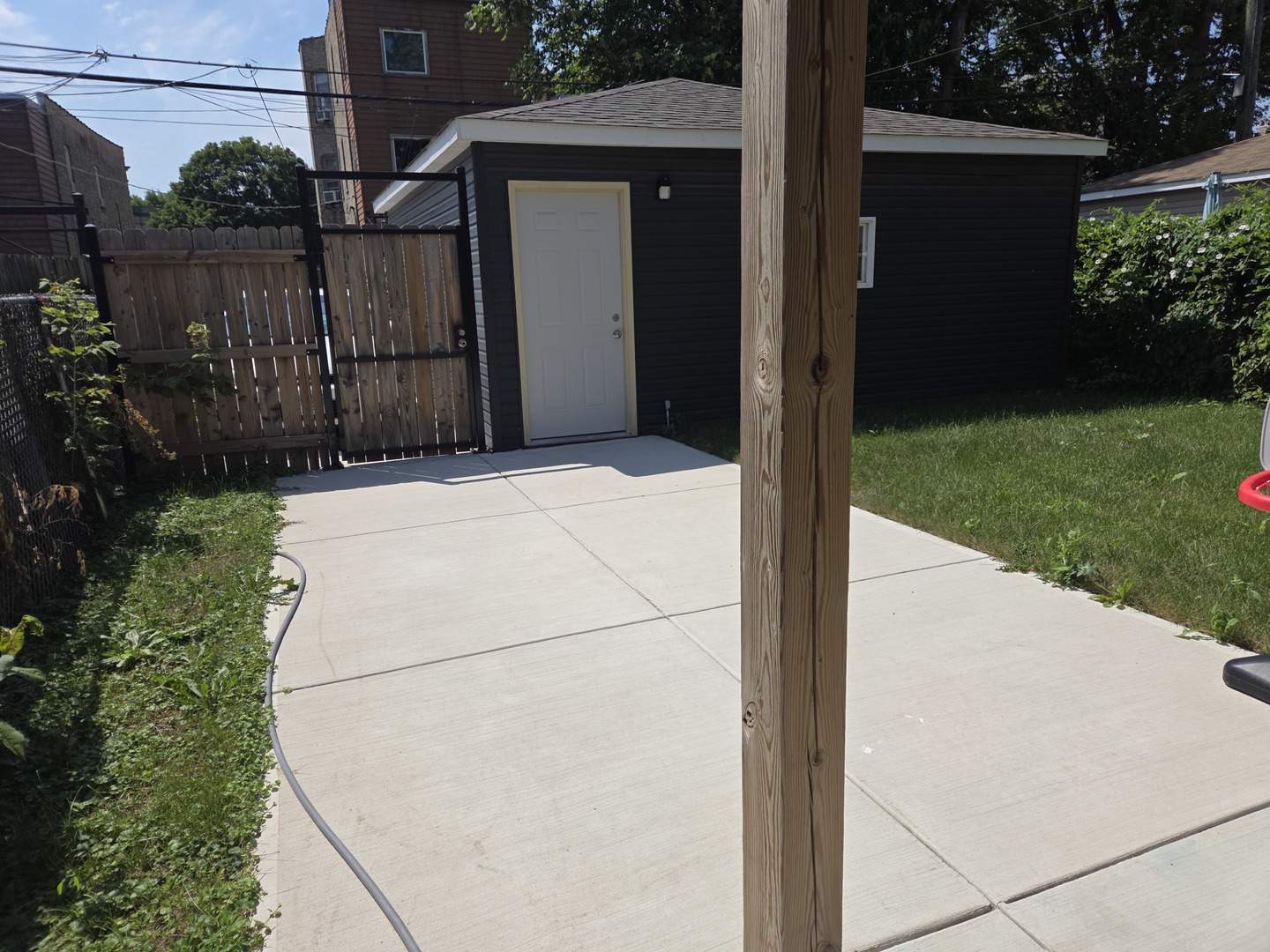 836 N Parkside Avenue, Chicago, IL 60651