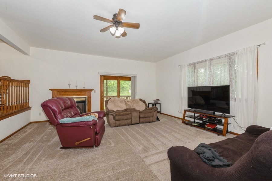 23765 S Loomis Street, Crete, IL 60417