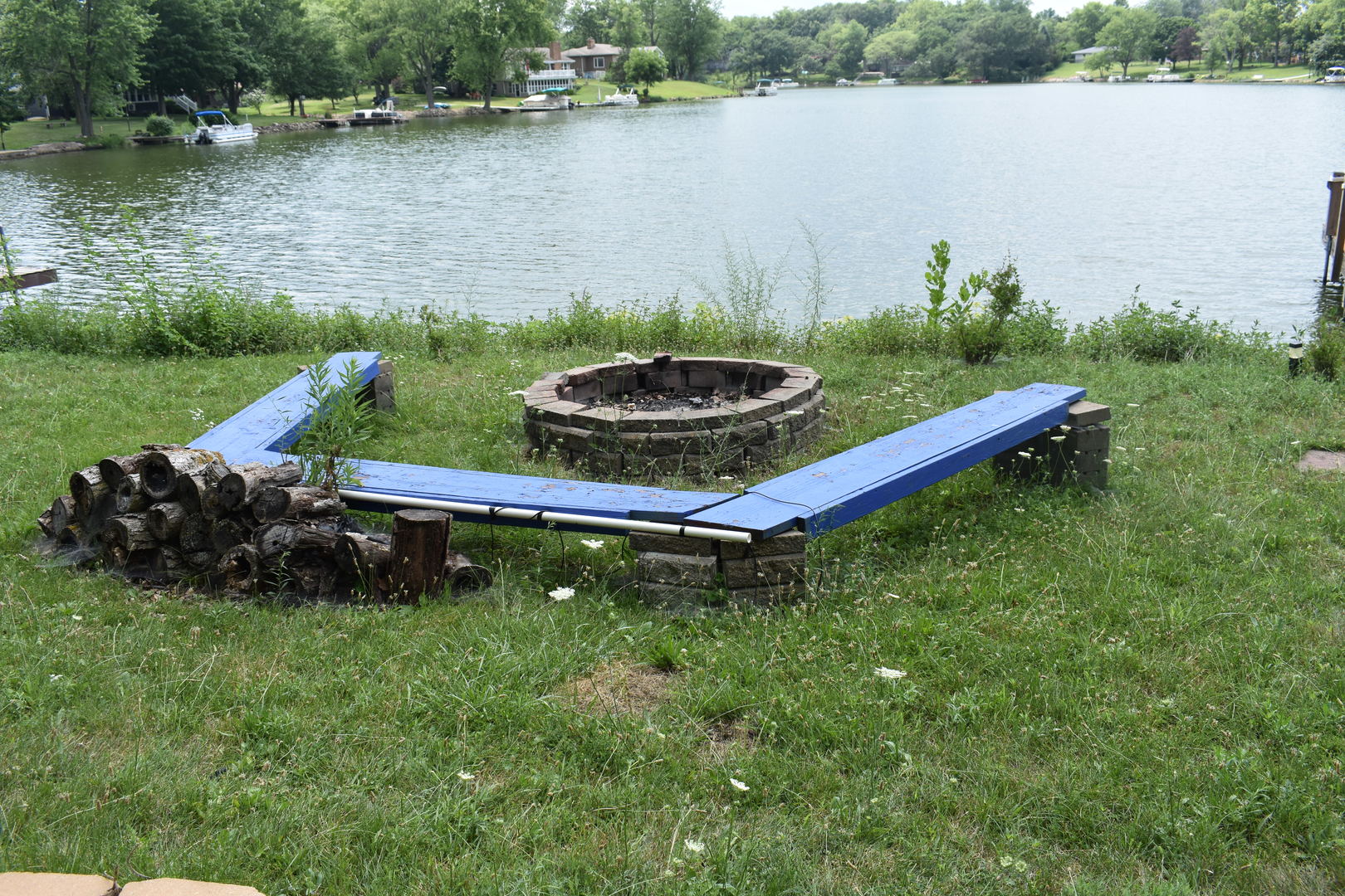 302 Weaver Court, Loda, IL 60948