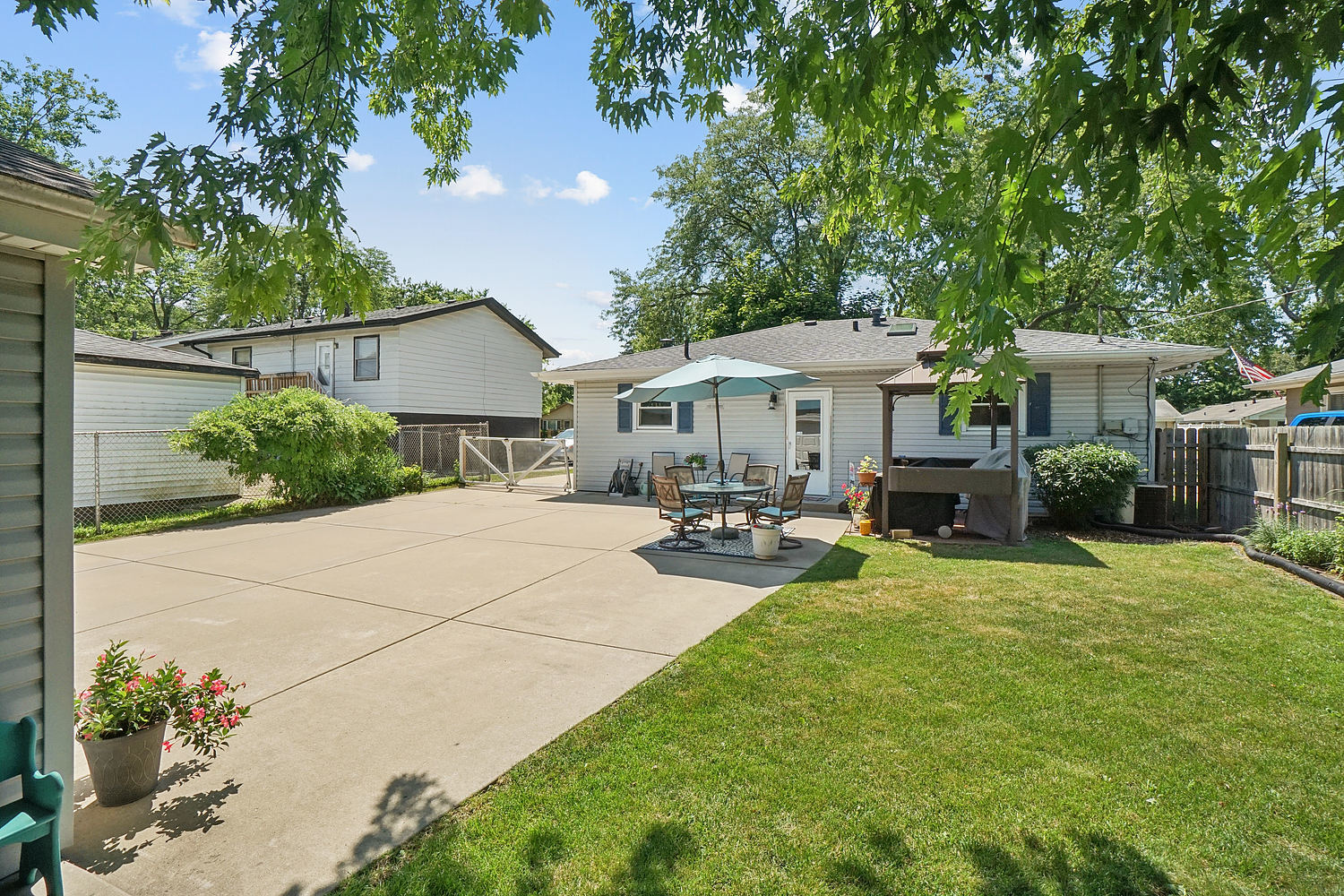 3109 Hopkins Street, Steger, IL 60475