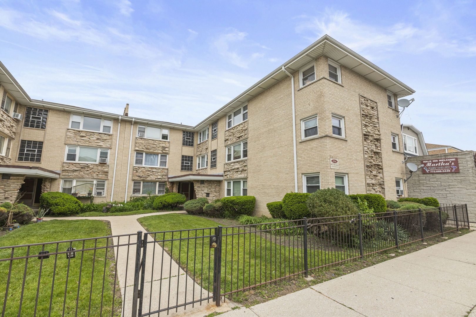 6964 W Diversey Avenue #7, Chicago, IL 60707