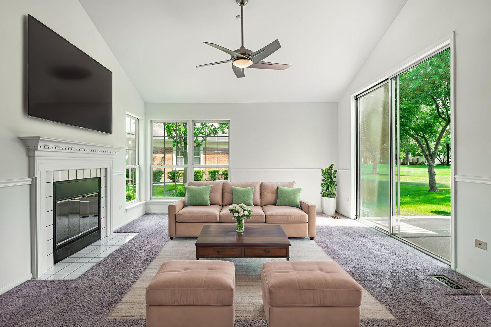 407 Cromwell Circle #1, Bartlett, IL 60103