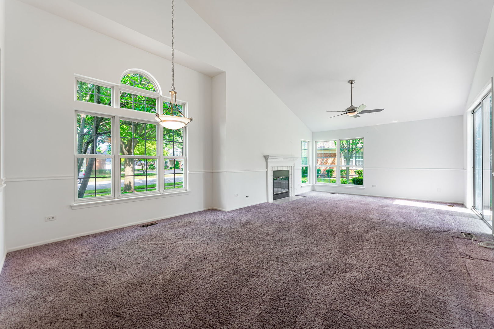407 Cromwell Circle #1, Bartlett, IL 60103