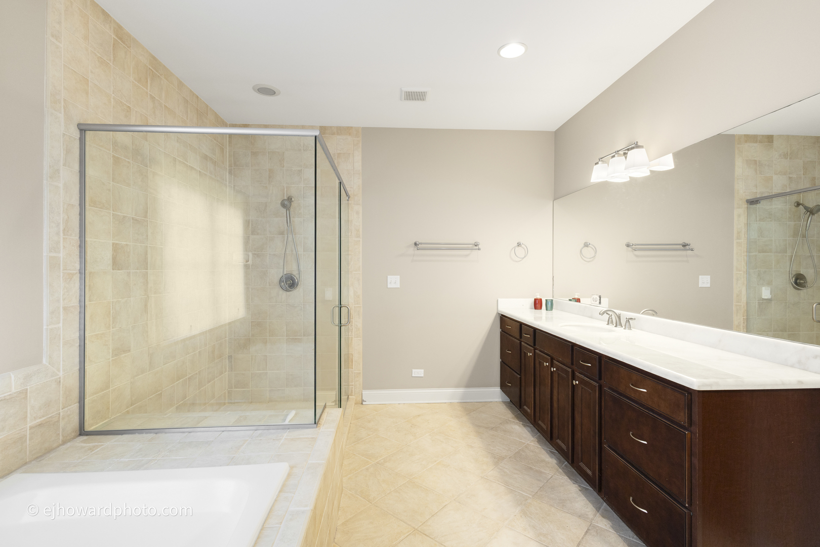 12891 Mayfair Drive, Lemont, IL 60439