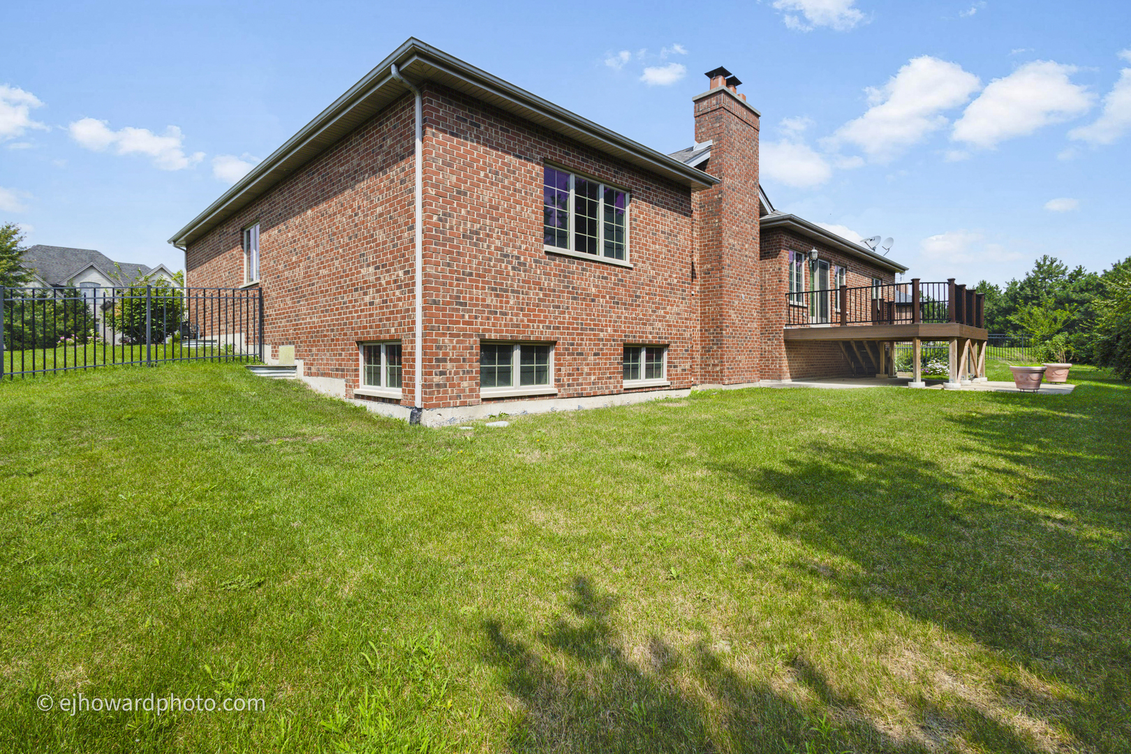 12891 Mayfair Drive, Lemont, IL 60439