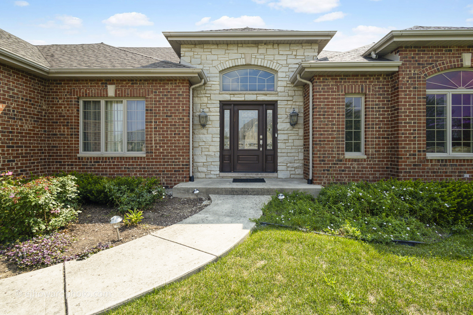 12891 Mayfair Drive, Lemont, IL 60439