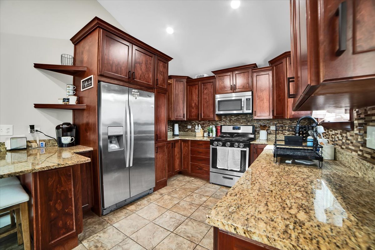209 E Blair Street, West Chicago, IL 60185