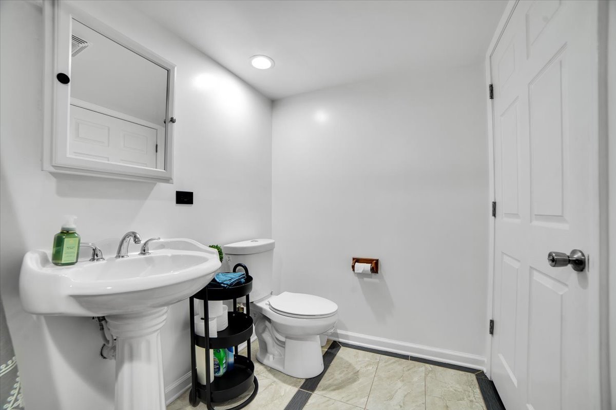 209 E Blair Street, West Chicago, IL 60185