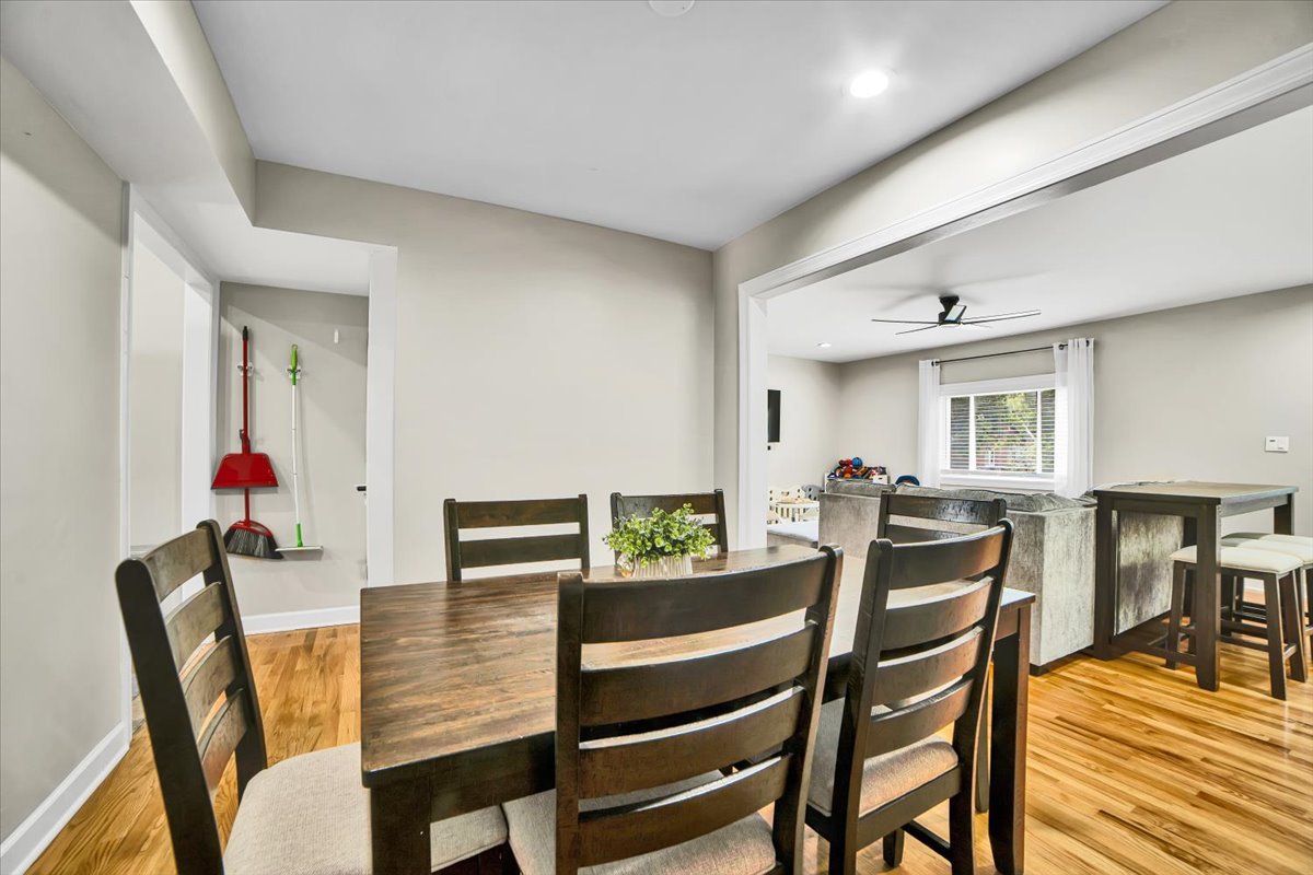 209 E Blair Street, West Chicago, IL 60185