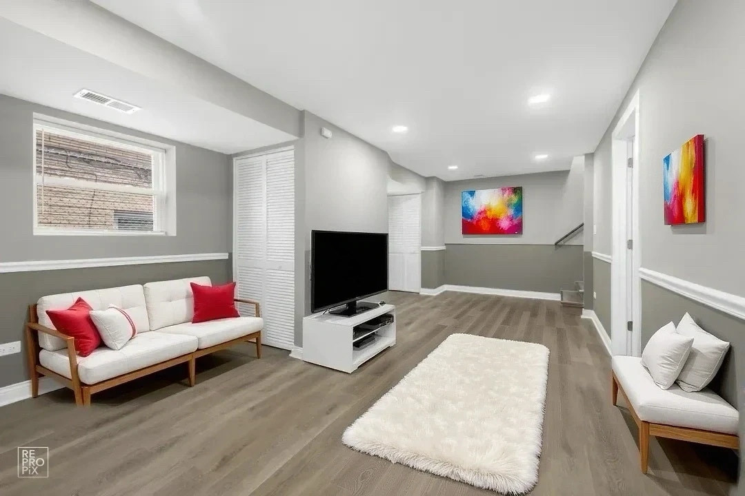 11642 S Elizabeth Street, Chicago, IL 60643