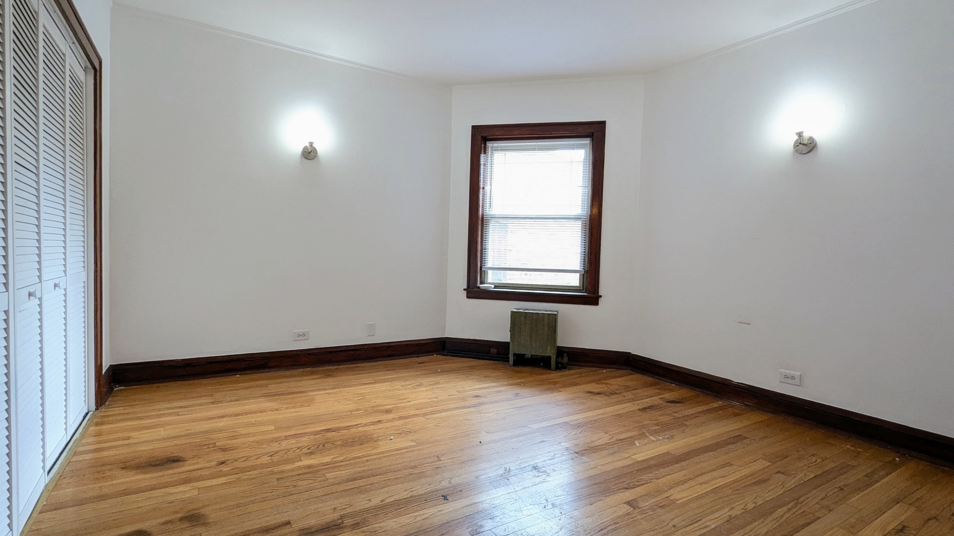 1010 N Austin Boulevard #2S, Oak Park, IL 60302