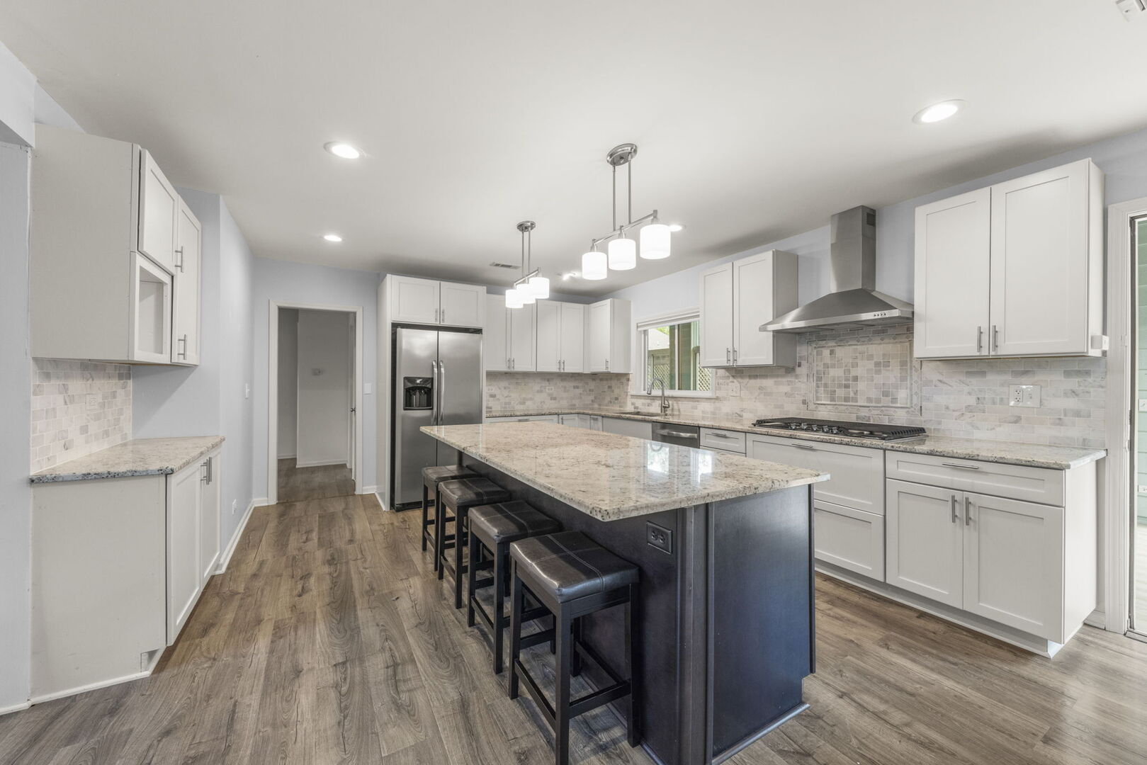 1917 South Street, Geneva, IL 60134