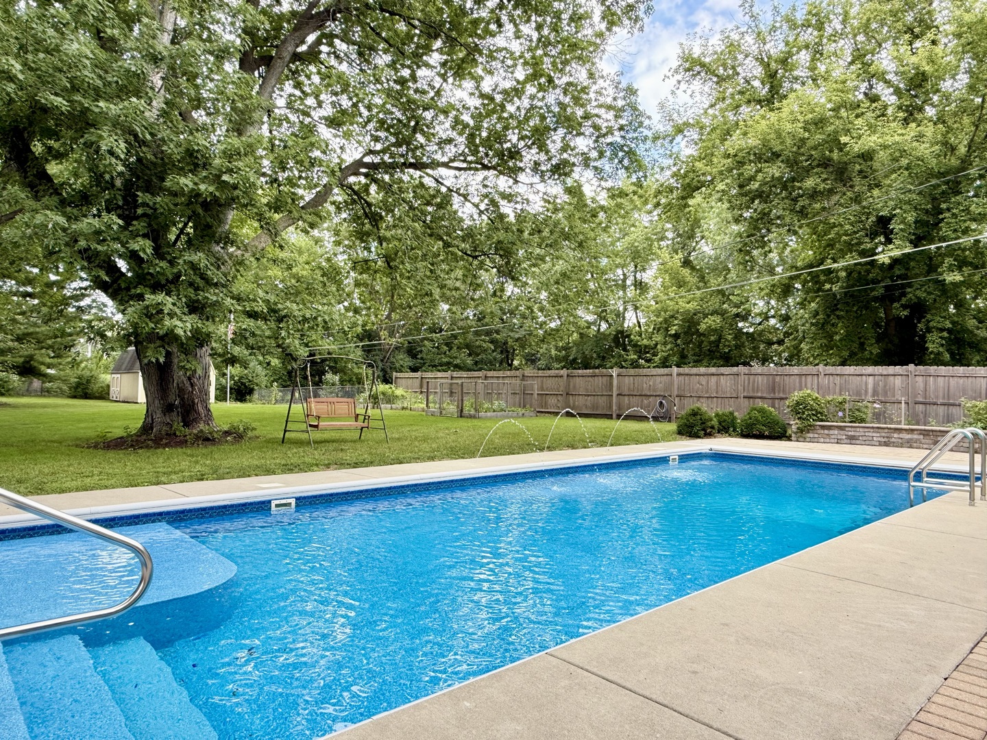 1917 South Street, Geneva, IL 60134