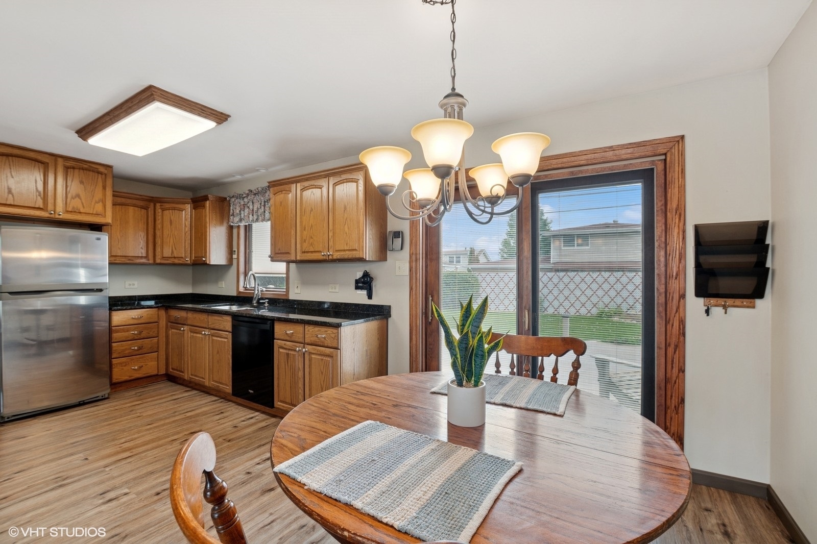 7812 W 81st Street, Bridgeview, IL 60455
