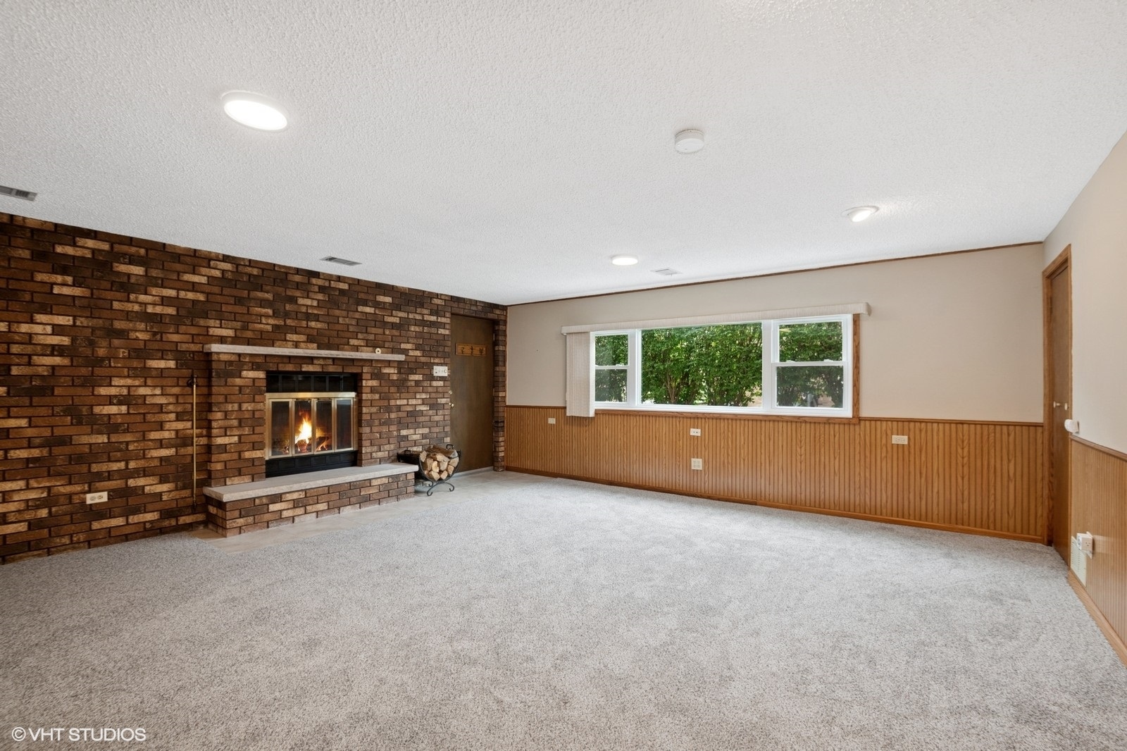 7812 W 81st Street, Bridgeview, IL 60455