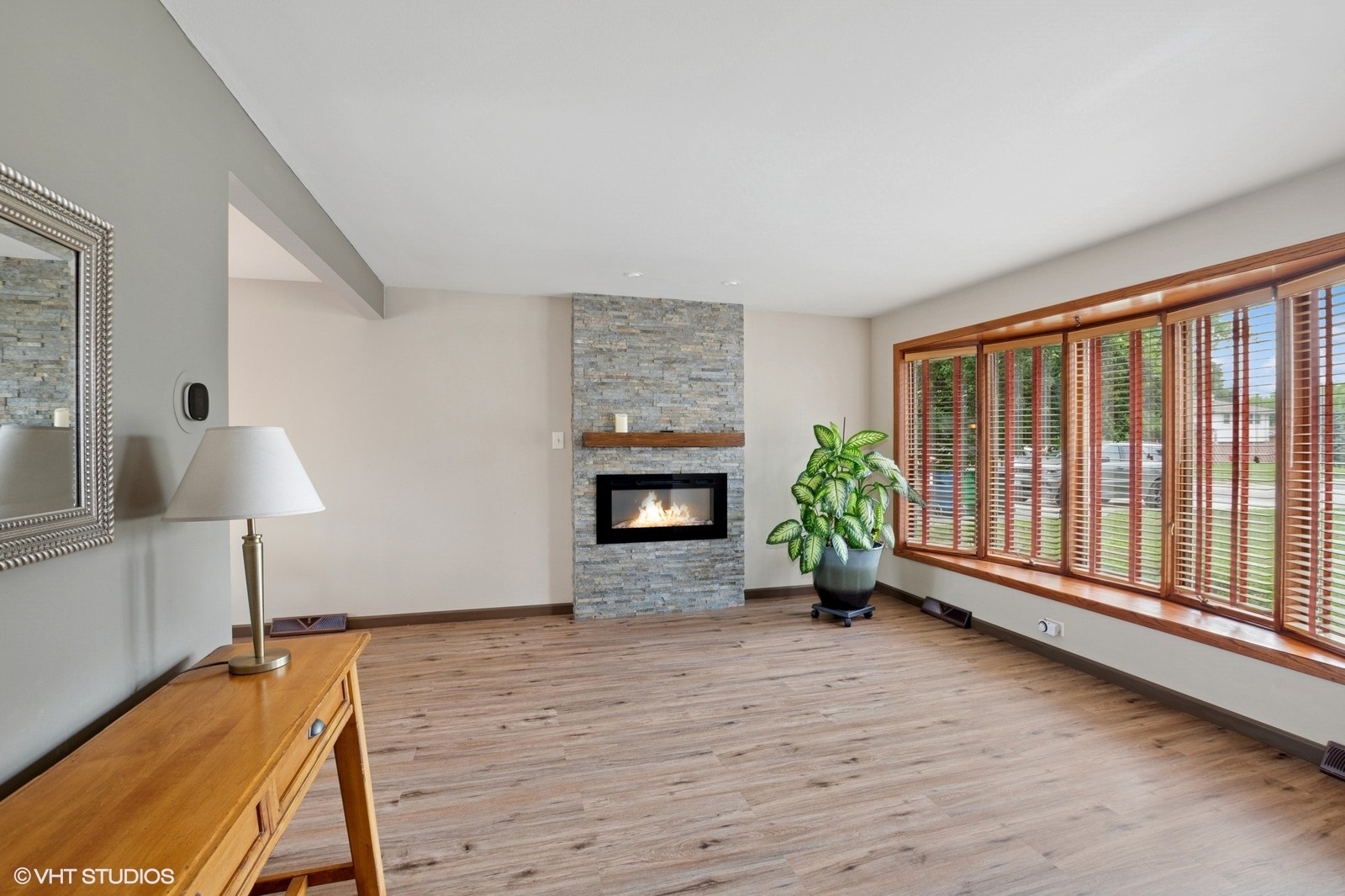 7812 W 81st Street, Bridgeview, IL 60455