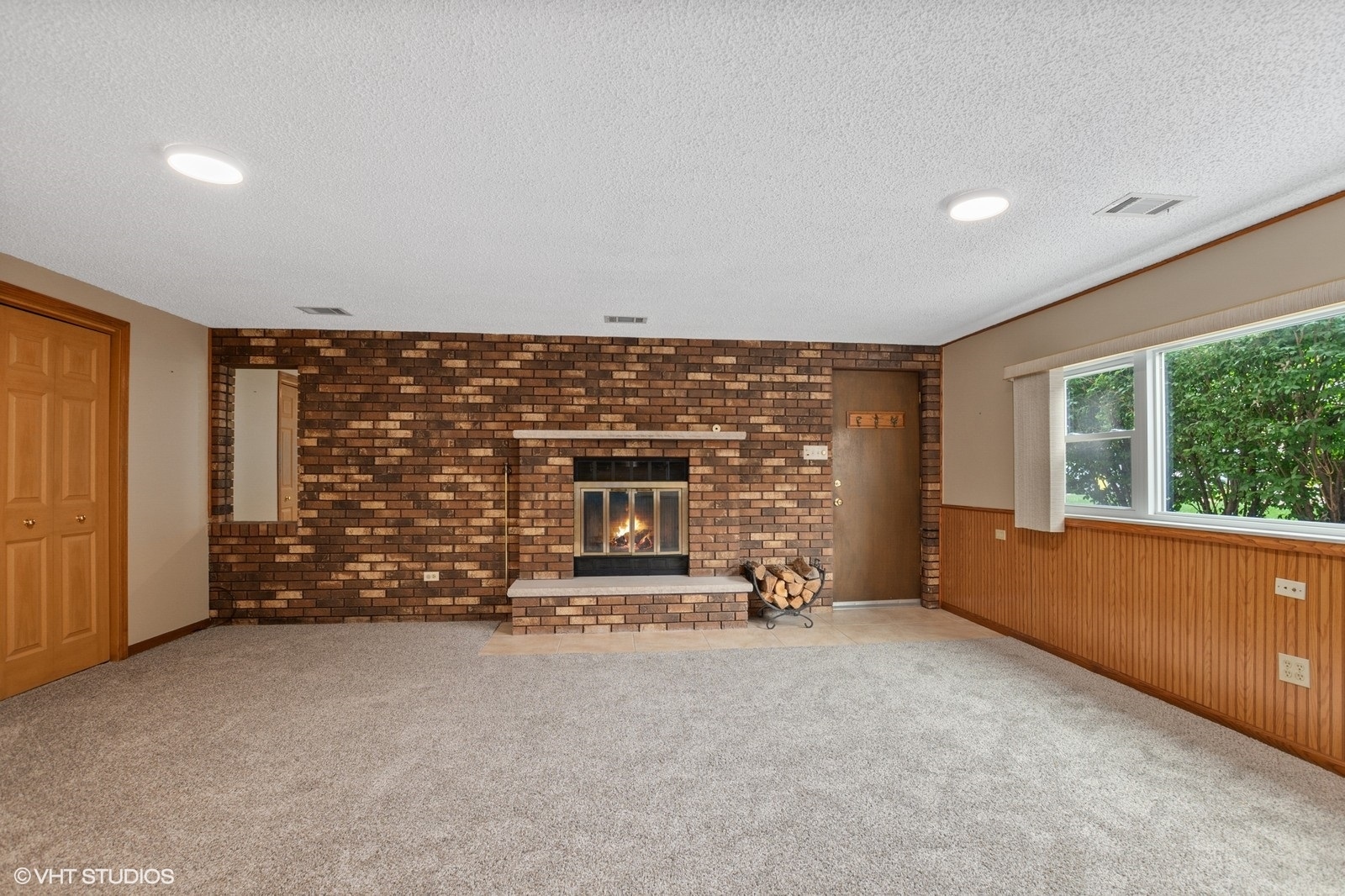 7812 W 81st Street, Bridgeview, IL 60455