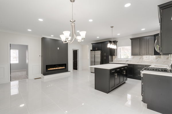 821 N Rosewood Avenue, Kankakee, IL 60901
