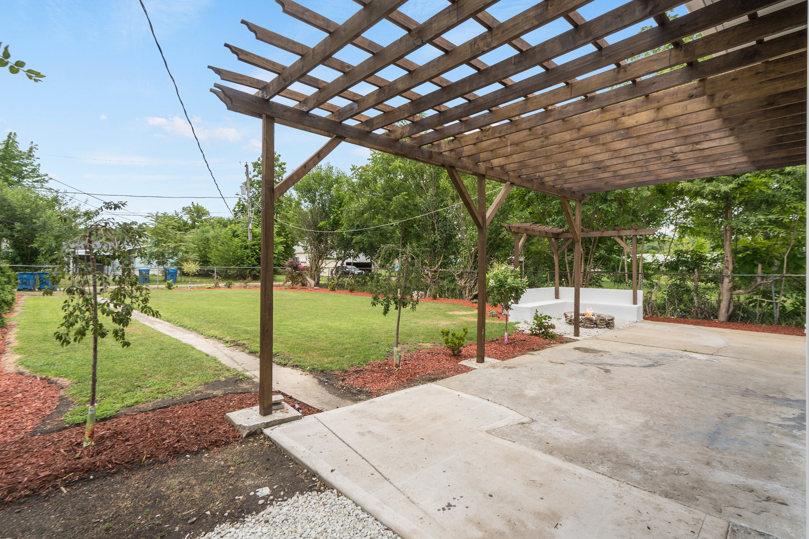821 N Rosewood Avenue, Kankakee, IL 60901